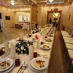 Resort Gosciniec Jas -sniadania I Obiadokolacje Szwedzki Stol W Cenie Bezplatny Parking Szklarska Poreba