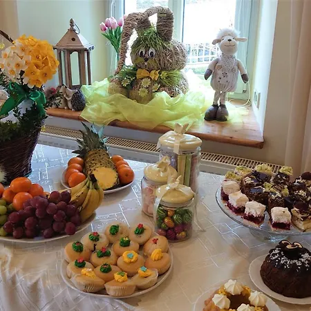 Gosciniec Jas -sniadania I Obiadokolacje Szwedzki Stol W Cenie Bezplatny Parking Sklářská Poruba