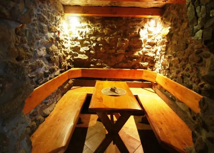 Gosciniec Jas -sniadania I Obiadokolacje Szwedzki Stol W Cenie Bezplatny Parking * Sklářská Poruba