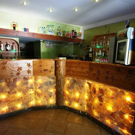 度假村 Gosciniec Jas -sniadania I Obiadokolacje Szwedzki Stol W Cenie Bezplatny Parking *