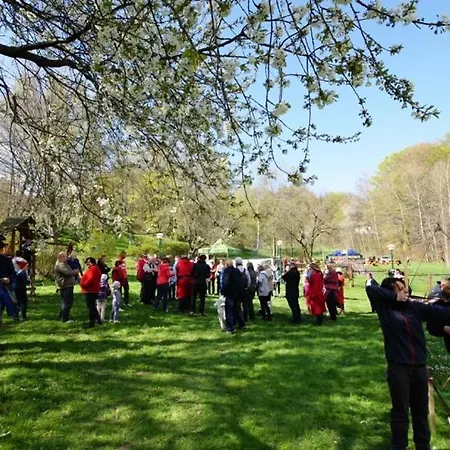 度假村 Gosciniec Jas -sniadania I Obiadokolacje Szwedzki Stol W Cenie Bezplatny Parking 斯克拉斯卡波伦巴