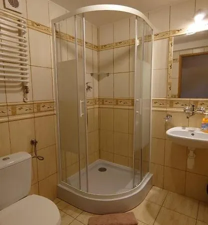 Gosciniec Jas -sniadania I Obiadokolacje Szwedzki Stol W Cenie Bezplatny Parking 度假村