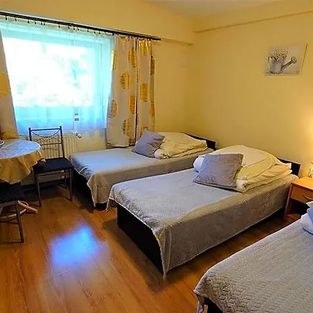 Jaś -śniadania I Obiadokolacje Szwedzki Stół W Cenie Bezpłatny Parking Resort Szklarska Poręba