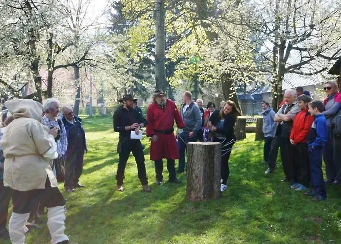 Resort Gosciniec Jas -sniadania I Obiadokolacje Szwedzki Stol W Cenie Bezplatny Parking