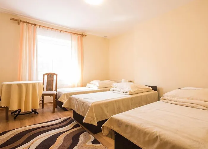 Gosciniec Jas -sniadania I Obiadokolacje Szwedzki Stol W Cenie Bezplatny Parking Szklarska Poręba