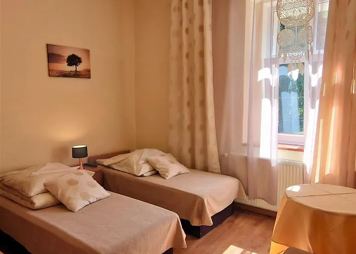 Resort Gosciniec Jas -sniadania I Obiadokolacje Szwedzki Stol W Cenie Bezplatny Parking *